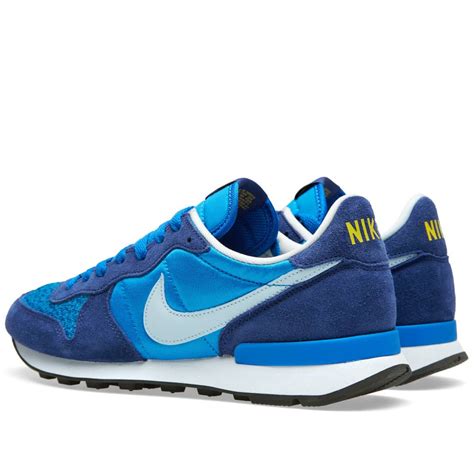 Blue Internationalist (2) 